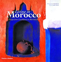 Living in Morocco: Design from Casablanca to Marrakesh Cover